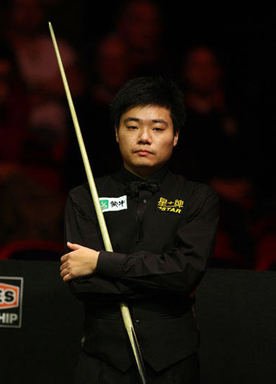 他通过加大 他通过加大