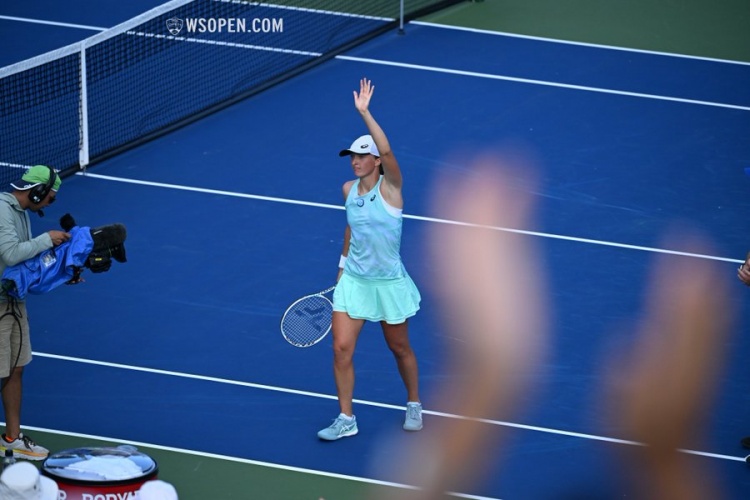 一场重要的 一场重要的