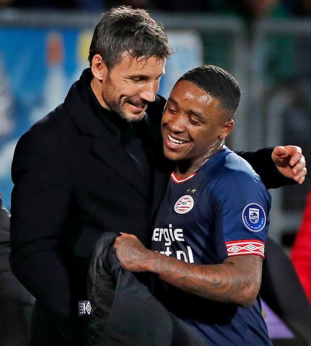 热刺球迷呼 热刺球迷呼