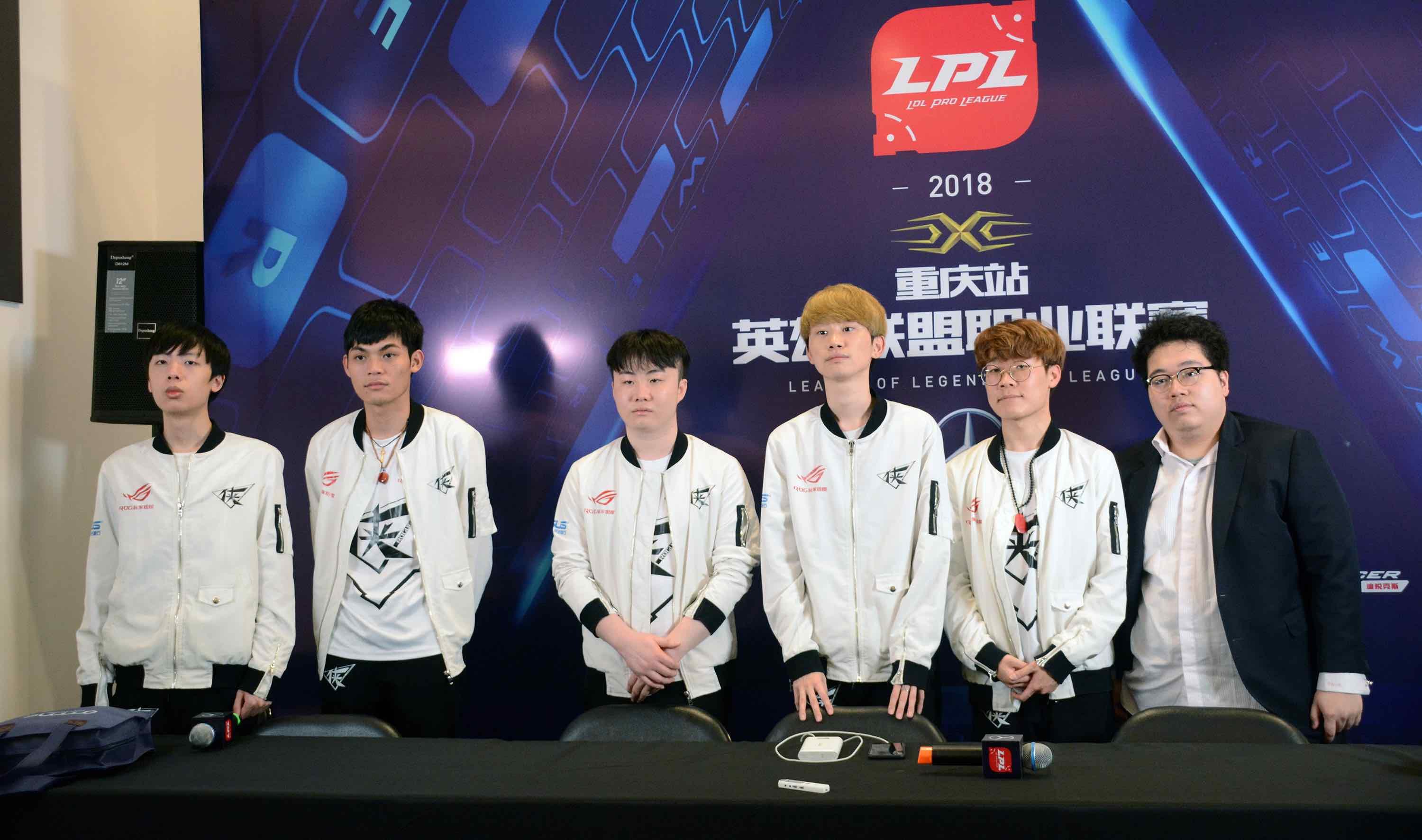 球和后场强 球和后场强